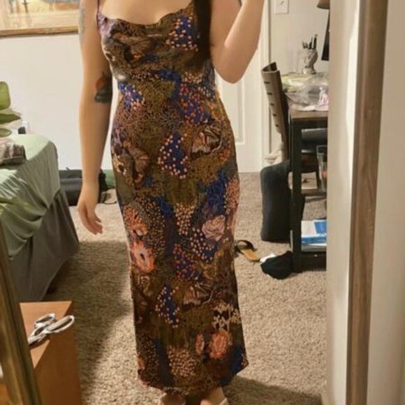 Anthropologie Elyse Luxe Bias Cut Slip Dress Multi Floral Silky ✨ 💃🏻 Medium - Picture 2 of 10